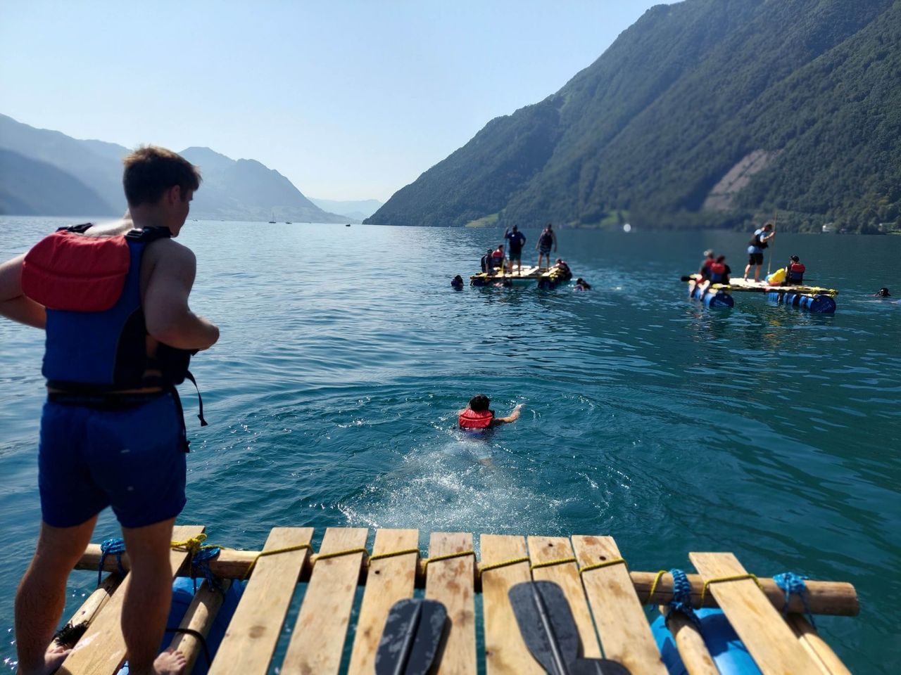 Teamevent Floss bauen am Vierwaldstättersee