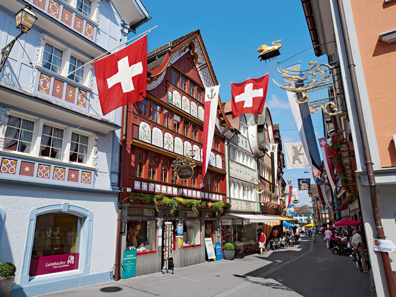 From St. Gallen: Private trip to Appenzell and the Aescher