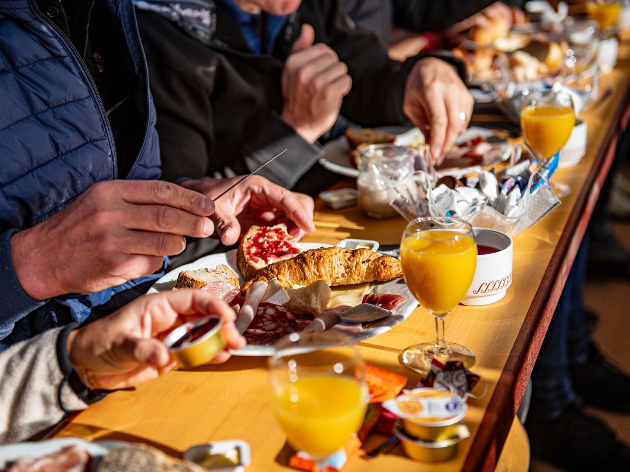 Rheinfall Brunch Schiff inkl. Rundfahrt 