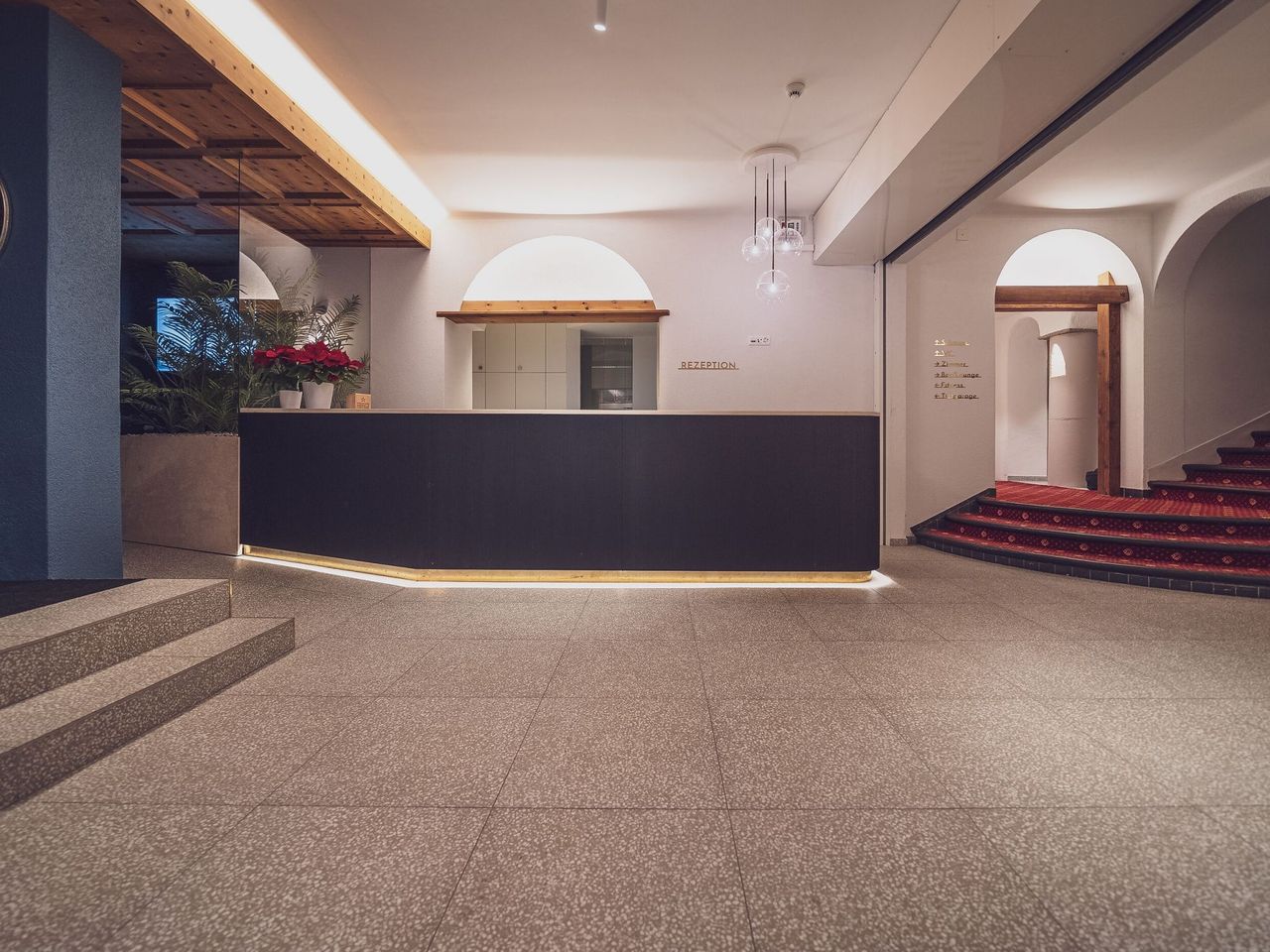 Skitageskarte mit Übernachtung im Hotel National Davos