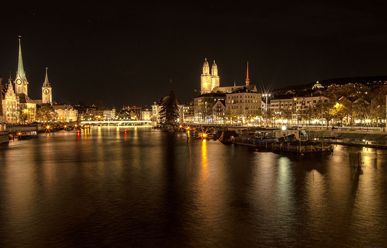 Zürichsee Bootstour bei Nacht ab Zürich