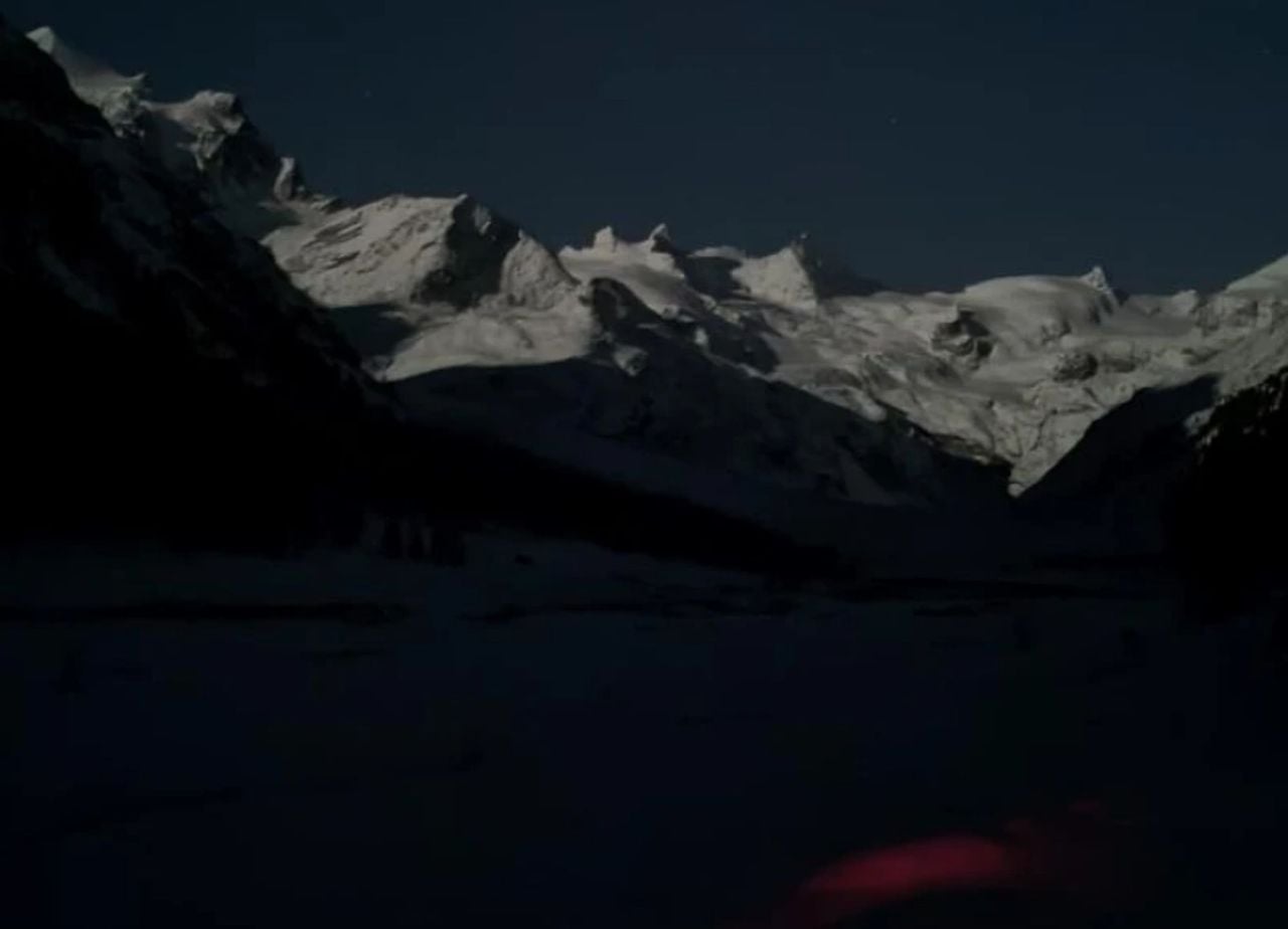 Biketour bei Vollmond im Schnee mit Abendessen ab St. Moritz
