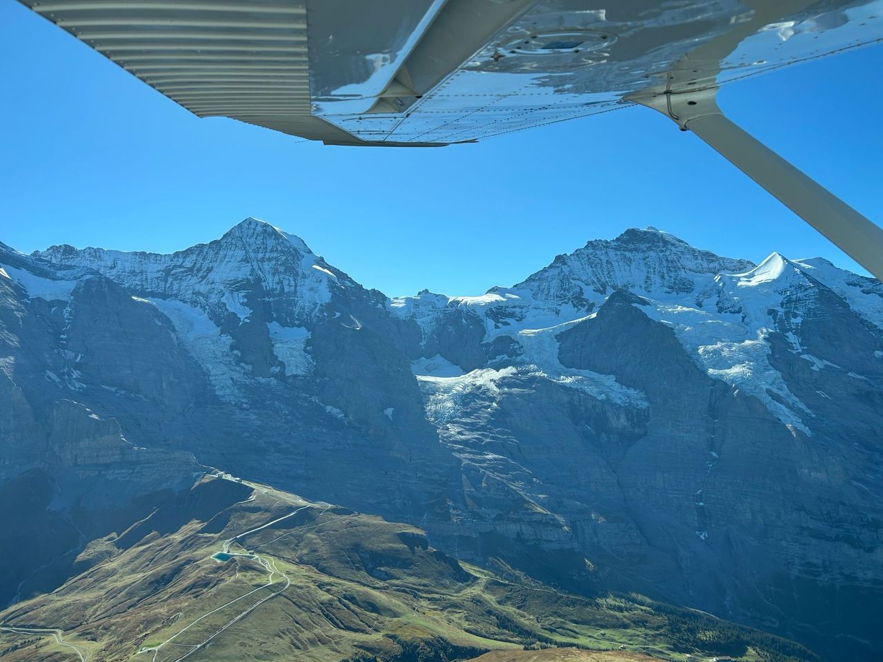 "Alpine Voyage" 90 min Rundflug ab Hausen am Albis