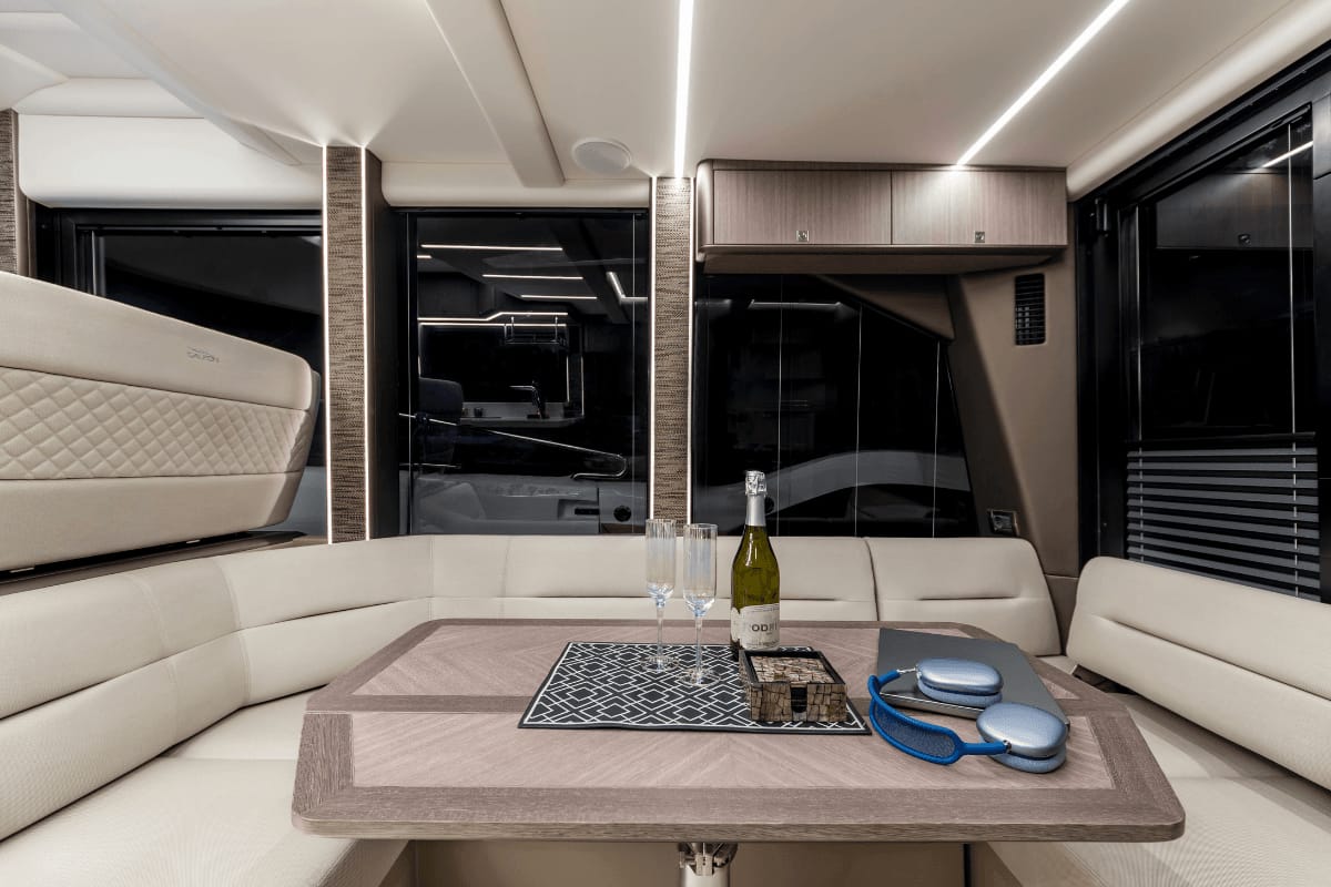 “Champagner Sunset Cruise” mit Skipper Vierwaldstättersee