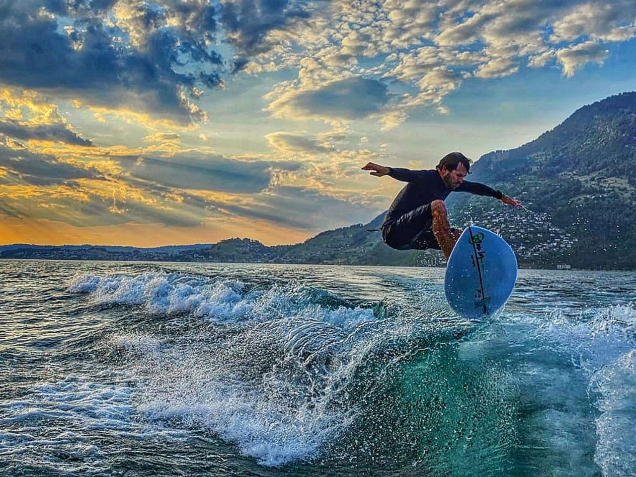 Privates Wakeboarden oder Wakesurfen Vierwaldstättersee