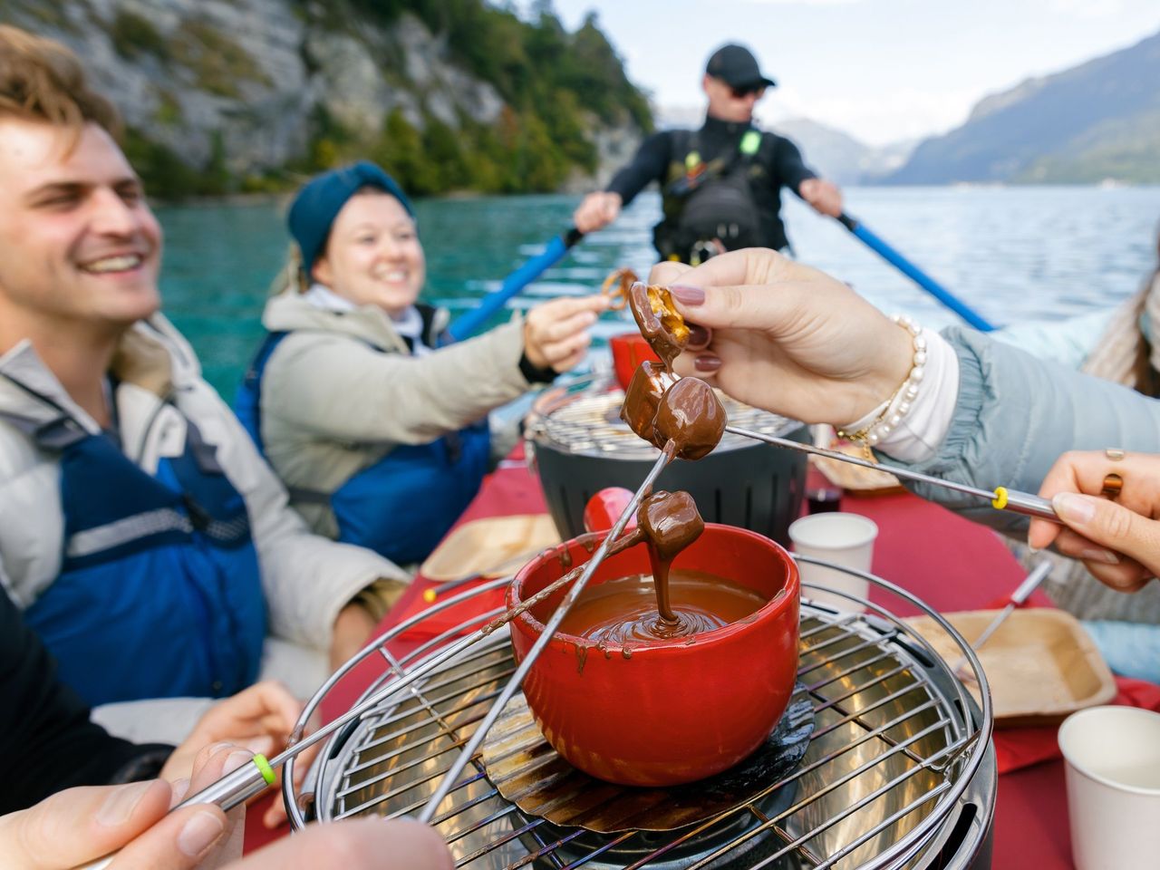 Schokoladenfondue Float auf dem Brienzersee