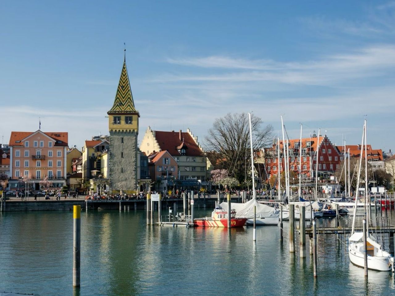 From Lucerne: Private day trip to four countries