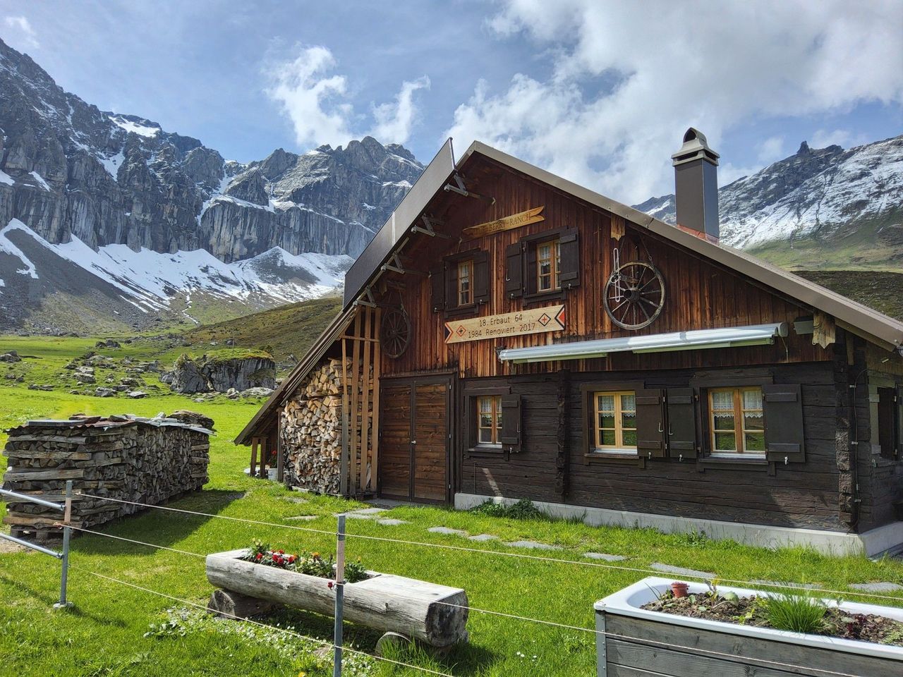 Geführte Wanderung zu versteckten Juwelen in den Alpen