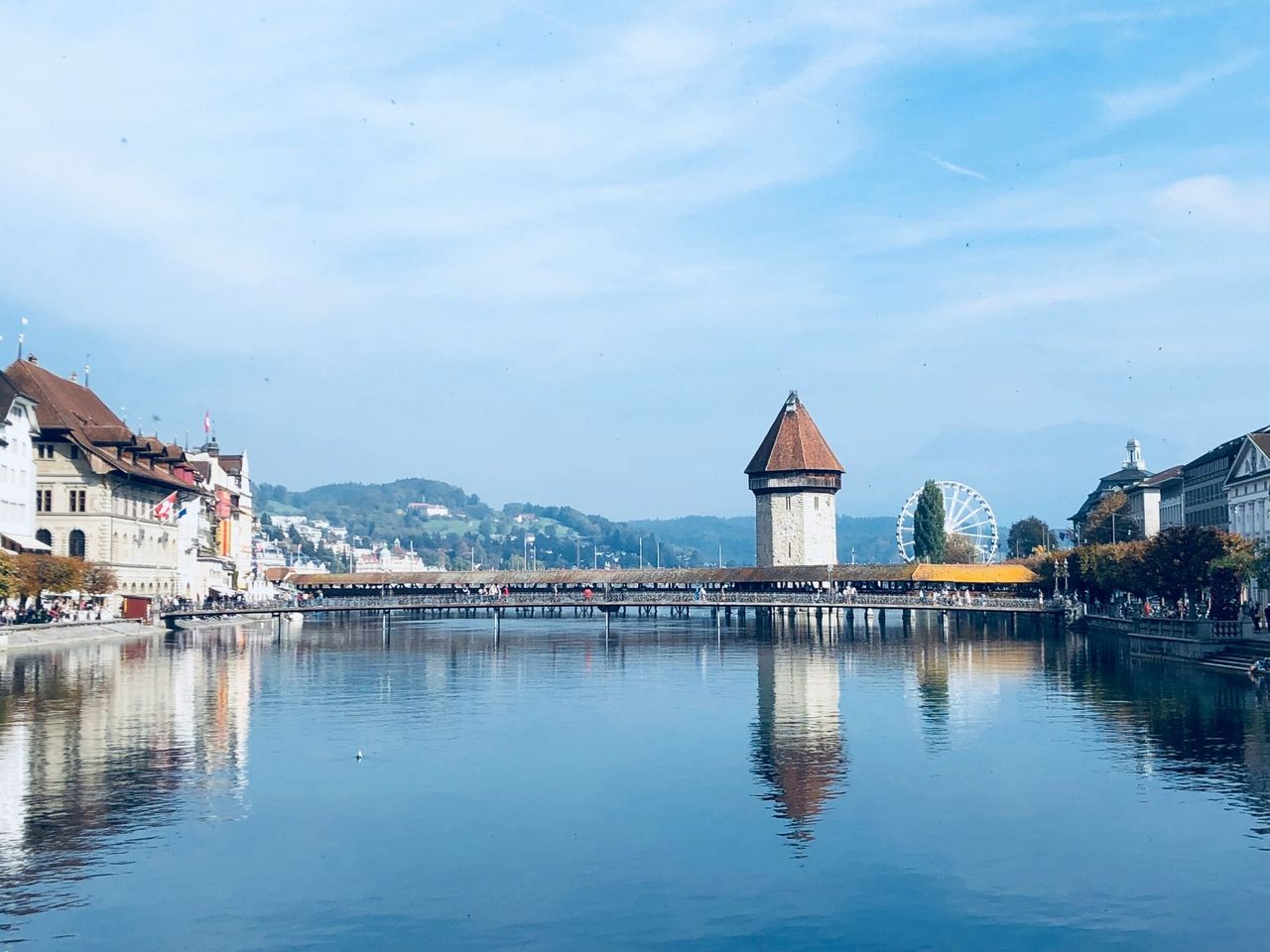 From Zurich: Bus tour to Lucerne with Sapphire Yacht Cruise