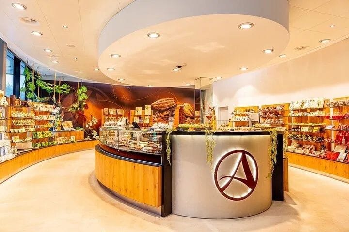 Ab Zürich: Zugtour mit Schweizer Schokoladen-, Käse- und Keksdegustation