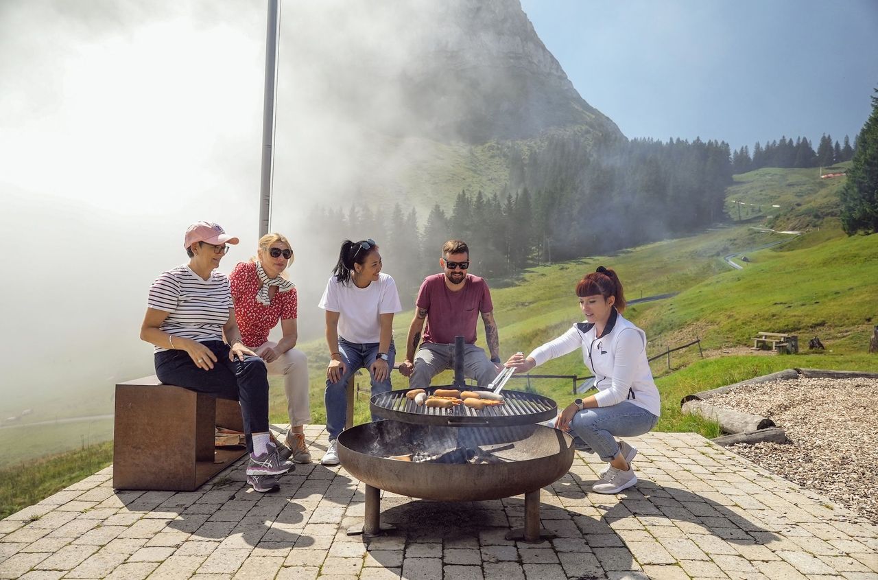 Geführte Wanderung auf den Pilatus mit Grillerlebnis – inklusive Pilatus Ticket