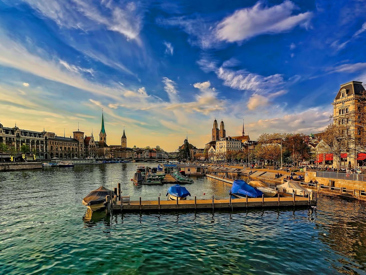 To Zurich Airport: Transfer by minibus