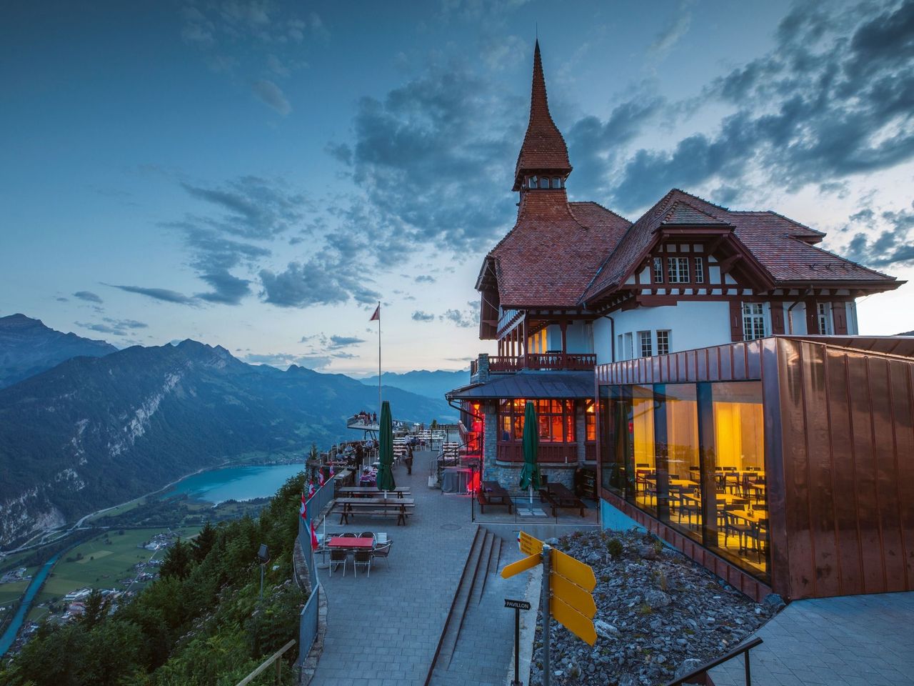 Ab Lausanne: Bustour nach Interlaken mit Harder Kulm