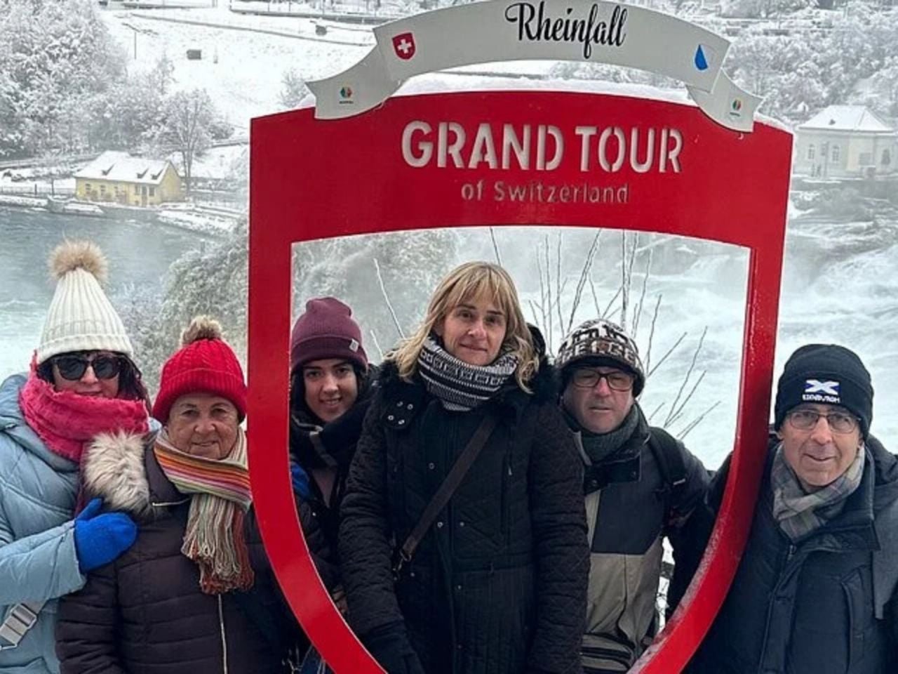 Ab Zürich: Rheinfall und Stein am Rhein private Tour