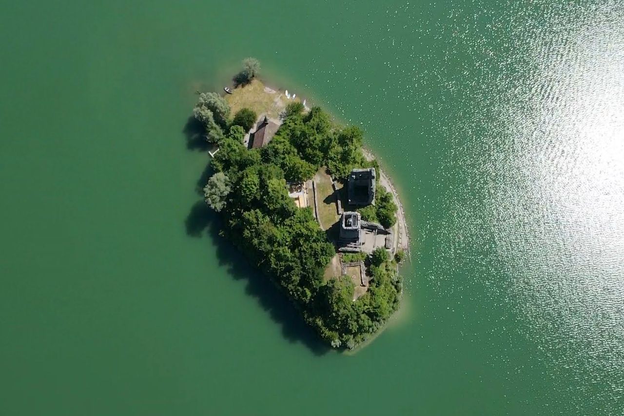 Miete SUP für Familien oder Einzelpersonen auf dem Greyerzersee