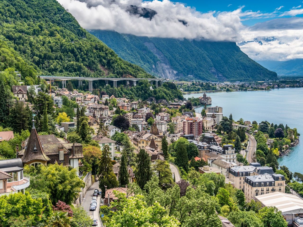 Depuis Gstaad : Excursion privée d'une journée à Glacier 3000, Montreux, Vevey