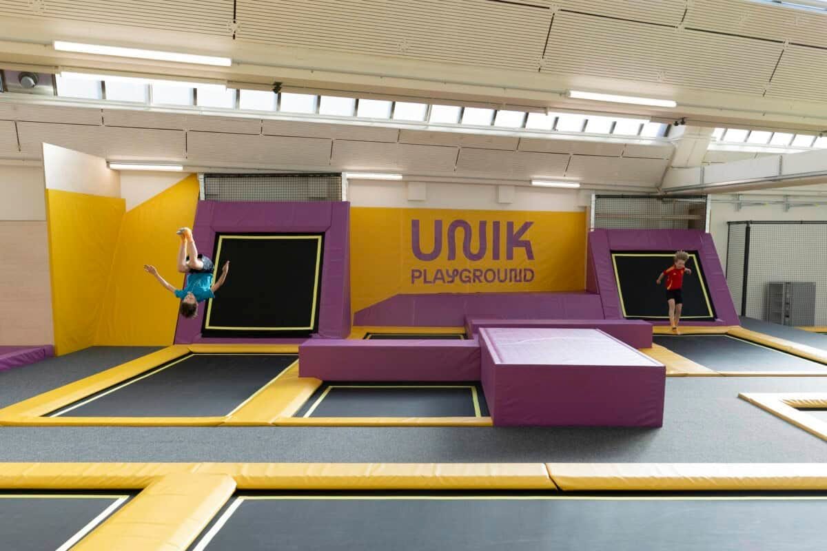 Biglietto per UNIK Playground Berna: trampolini, skatepark e percorso Ninja