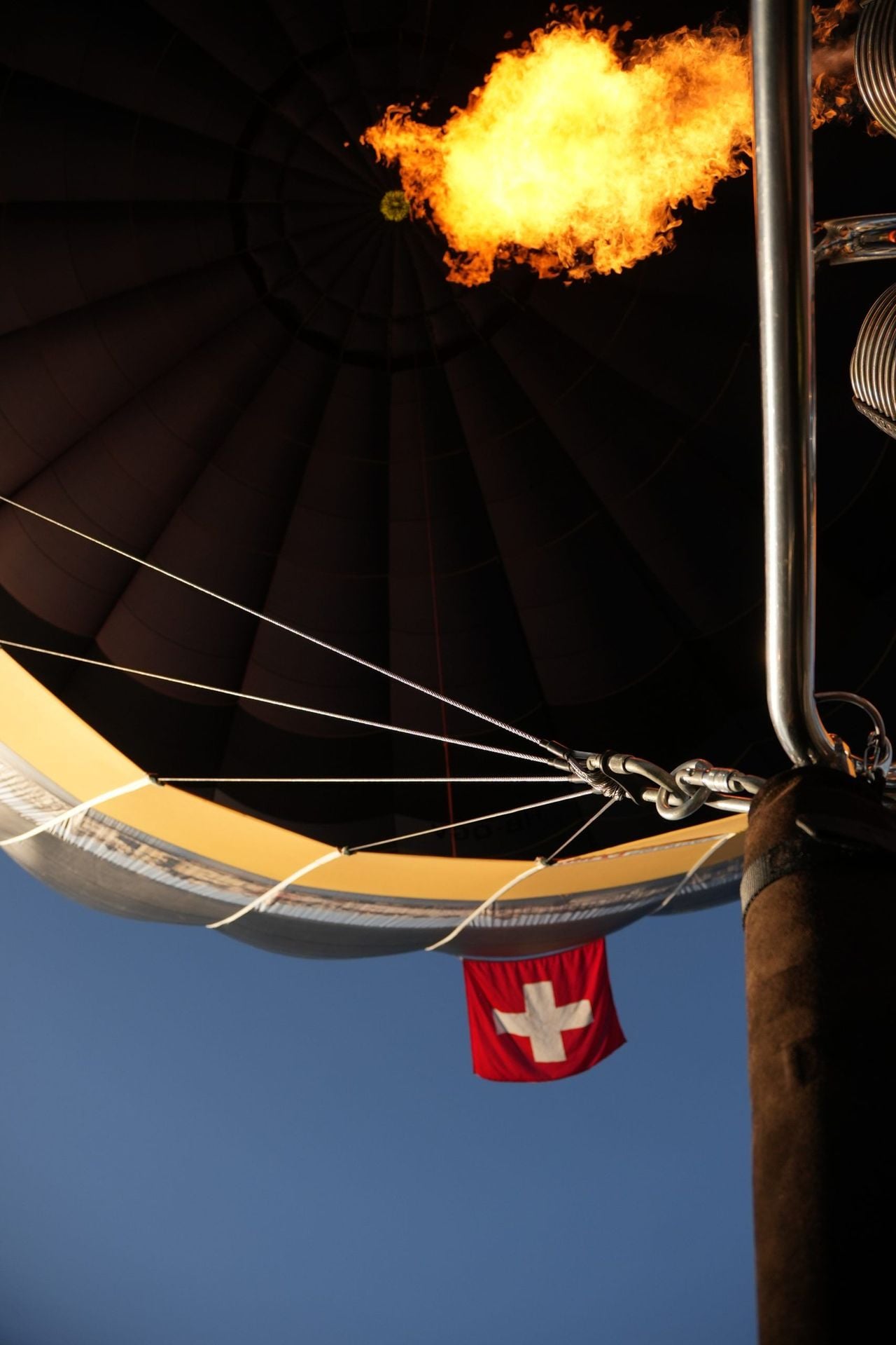 Vol en montgolfière au-dessus de Lugano et du Tessin