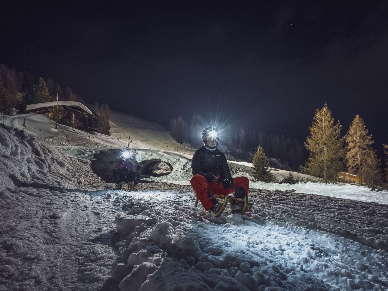 Abendschlitteln am Rinerhorn inkl. Abendkarte, Fondue und Schlittenmiete