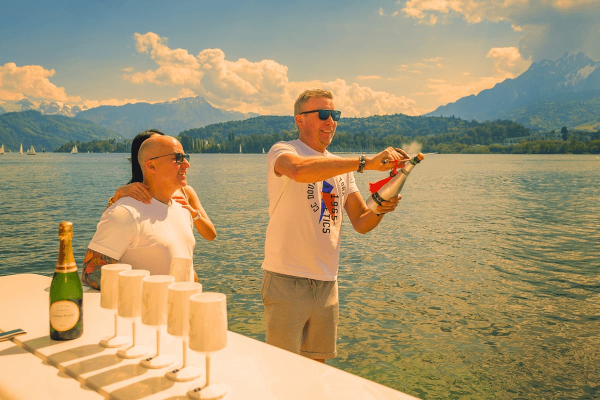 “Champagner Sunset Cruise” mit Skipper Vierwaldstättersee