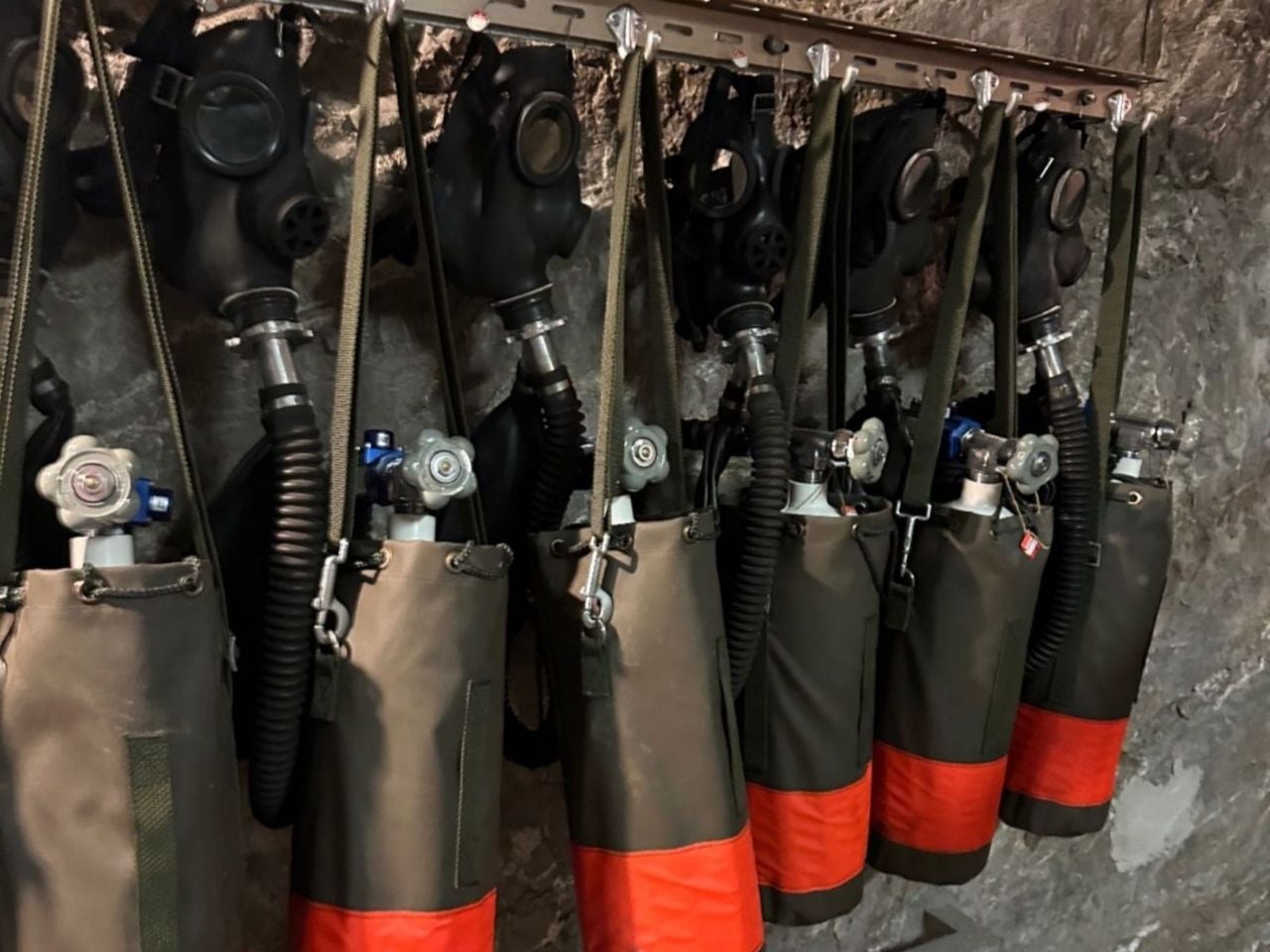 Military Bunker Tour in Gstaad and Rougemont