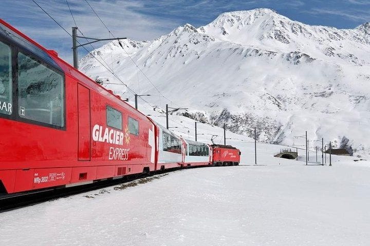 From Basel: Private Glacier Express day trip from Chur to Brig