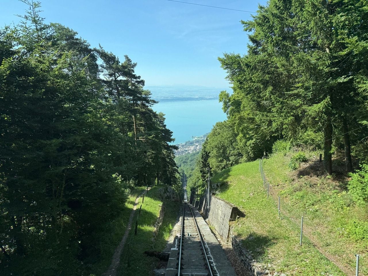 Chaumont Funicular Ticket from Neuchâtel La Coudre
