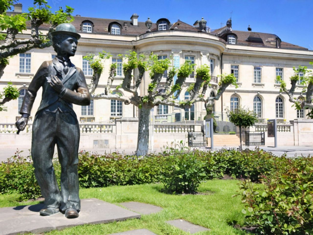 Ab Bern: Privater Tagesausflug nach Montreux und Chaplin’s World