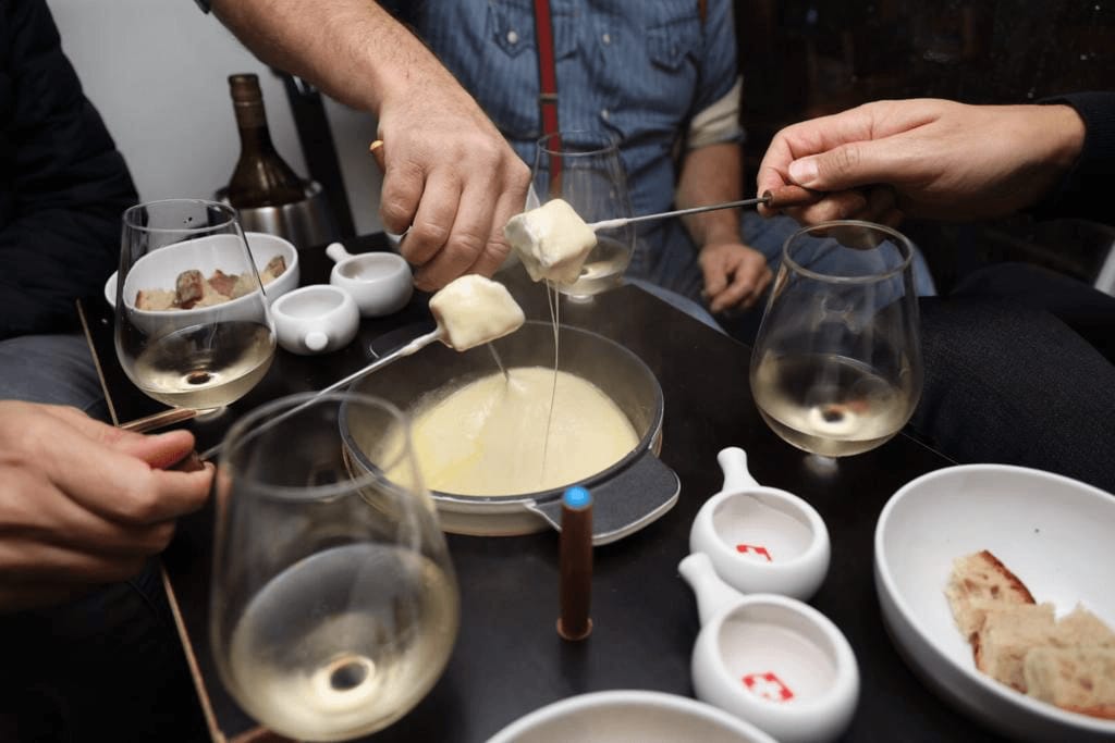 “Fondue-Tuk” - Stadtrundfahrt mit dem Tuk Tuk in Luzern