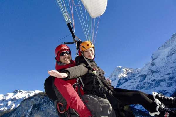 Beatenberg Gleitschirmfliegen im Tandem ab Interlaken
