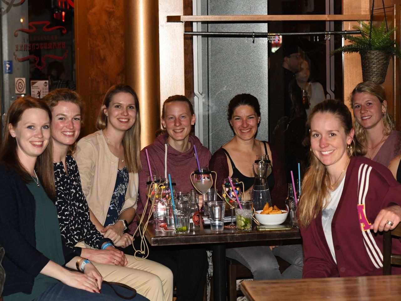 Pub Crawl Party Tour Zürich (Frauen)