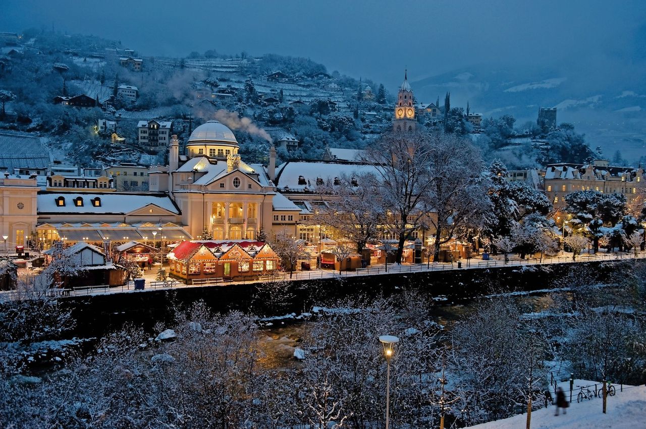 Christmas markets in South Tyrol: coach trip with hotel stay