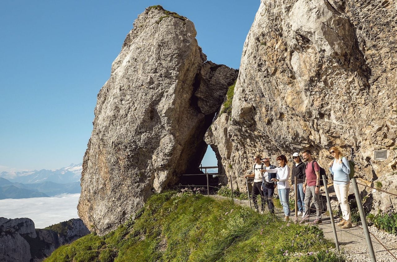 Geführte Wanderung auf den Pilatus mit Grillerlebnis – inklusive Pilatus Ticket