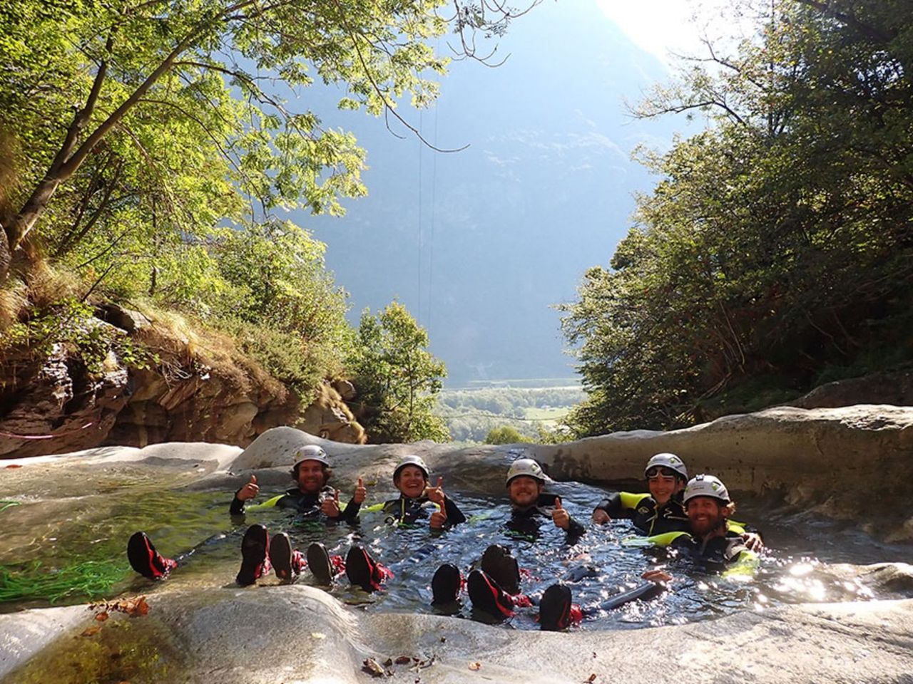 Iragna Schlucht Canyoning inferiore für Fortgeschrittene ab Riviera