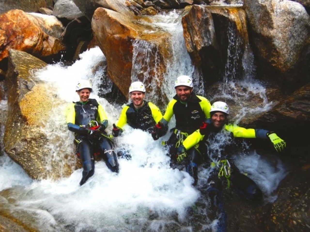 Canyoning pro Pontirone inferiore ab Cresciano