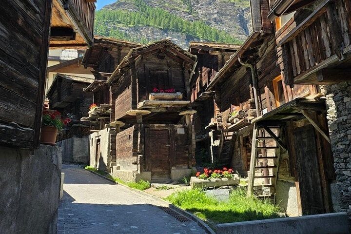 Da Basilea: escursione di un giorno in piccolo gruppo a Zermatt e sul Gornergrat