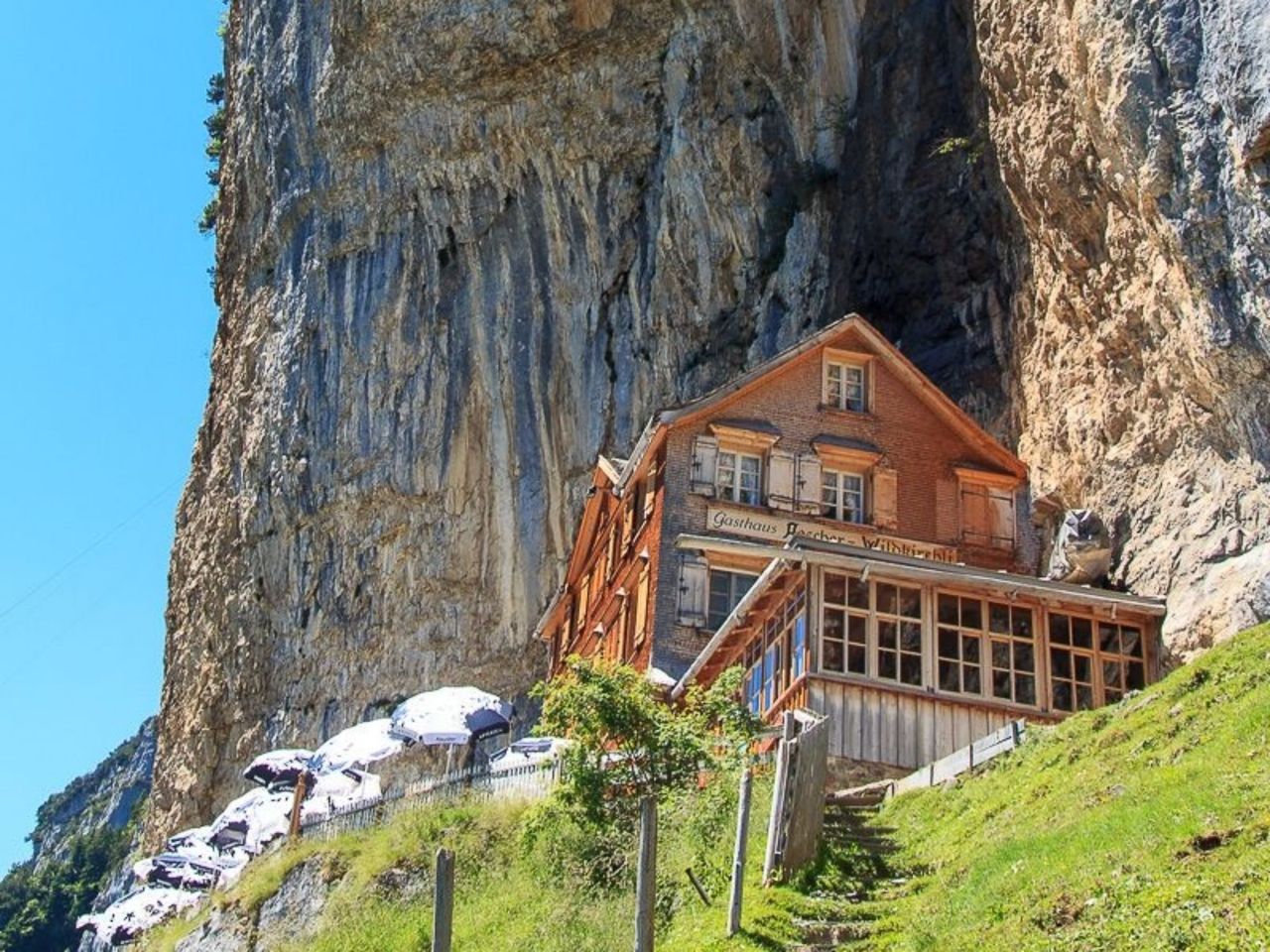 From St. Gallen: Private trip to Appenzell and the Aescher