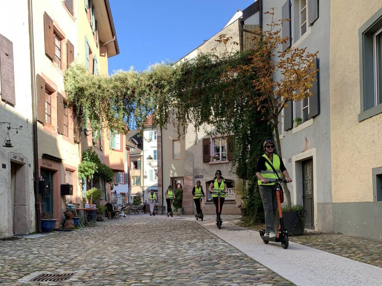 Tour en patinete eléctrico para grupos "de granjeros, cerveceros y cervezas"