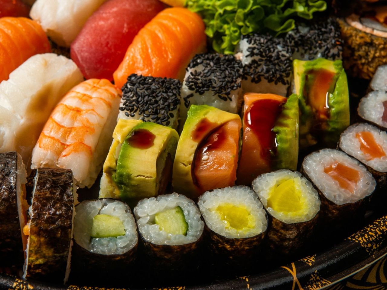 Sushi und Momo Schiff auf dem Zürichsee ab Rapperswil