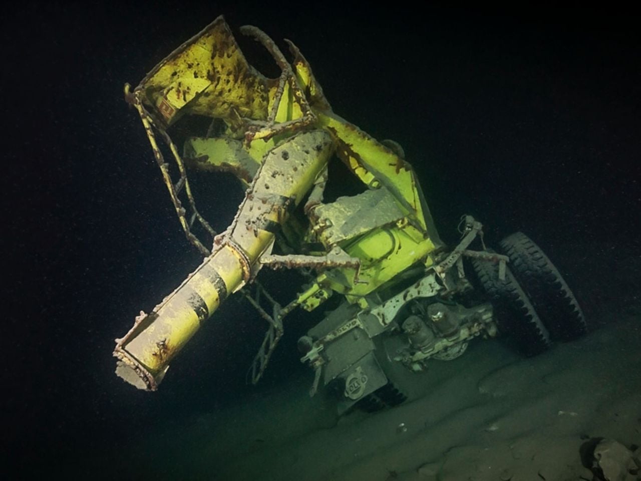 U-boat Dive to the Concrete Mixer in Rütenen