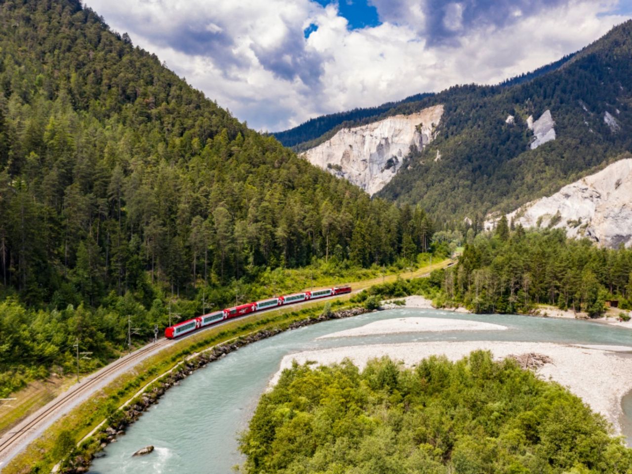 Ab Luzern: Glacier Express Swiss Alps und Luzern Tour