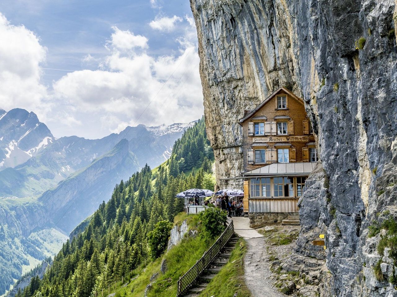 From St. Gallen: Private trip to Appenzell and the Aescher