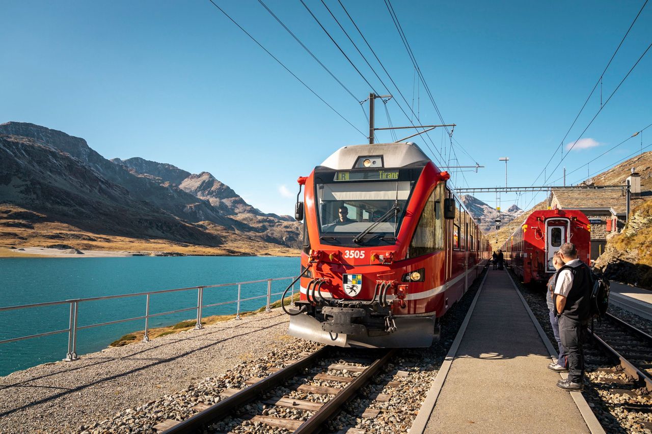 14 Tage Schweiz Ospizio-Bernina Bahnhof 