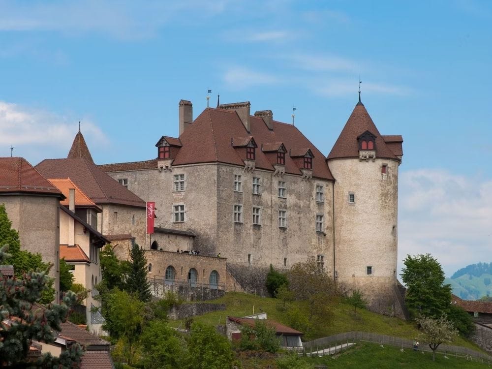 Ab Lausanne: Bustour Gruyères und Schokoladenfabrik 