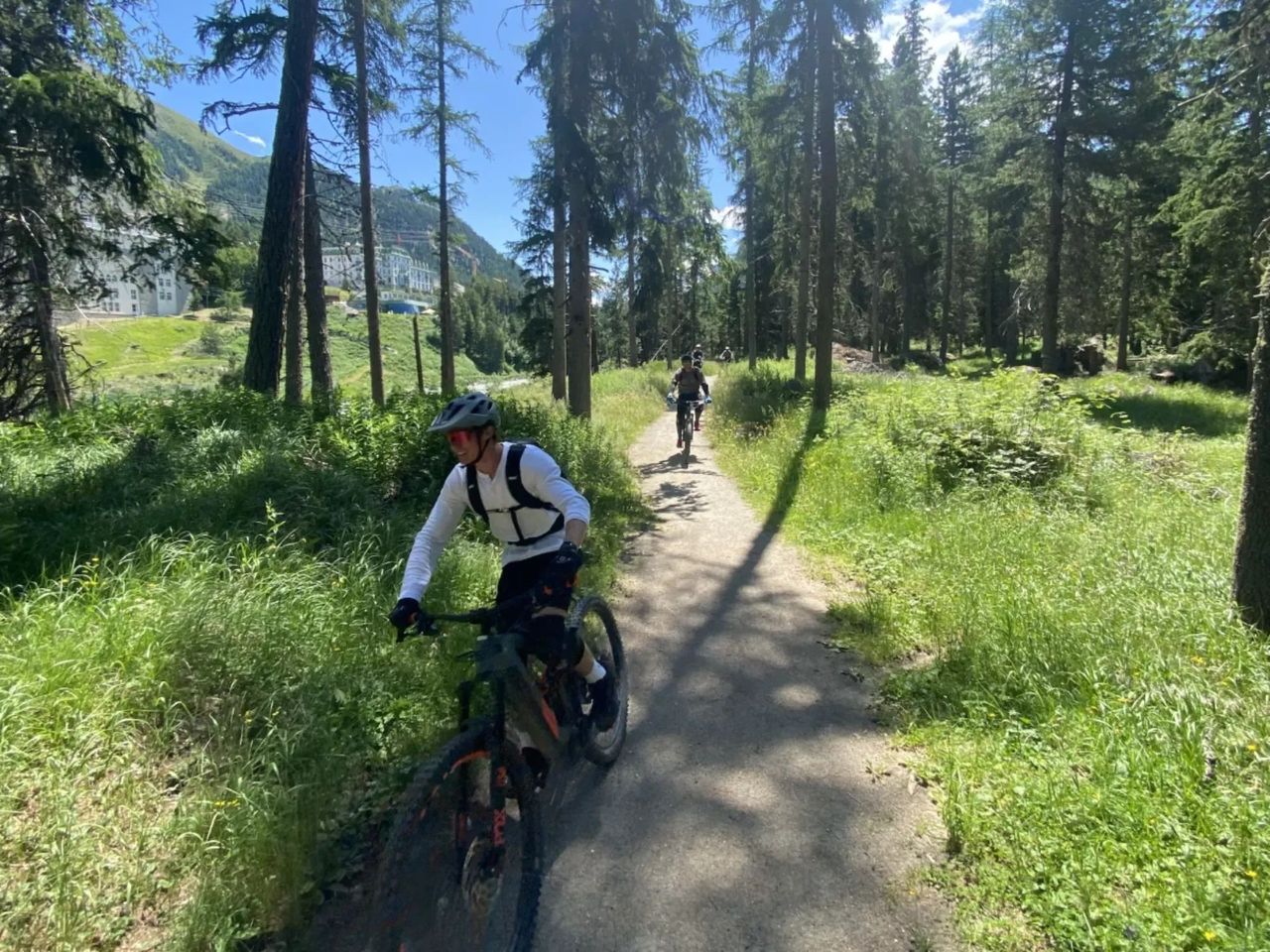 Biketour mit Gourmet Abendessen ab St. Moritz
