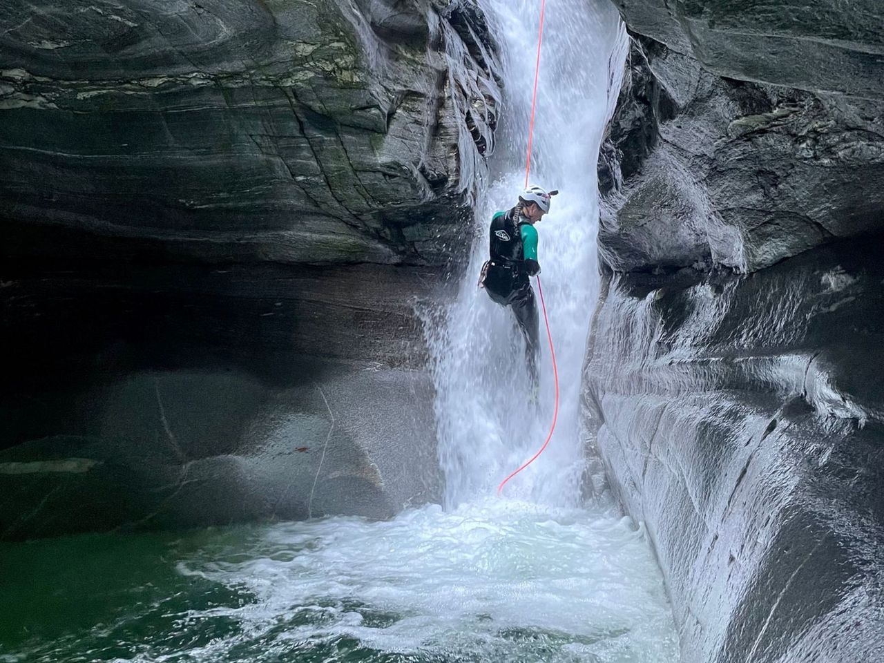 "Nala Pulse" Canyoning für Abenteurer in der Nala Schlucht