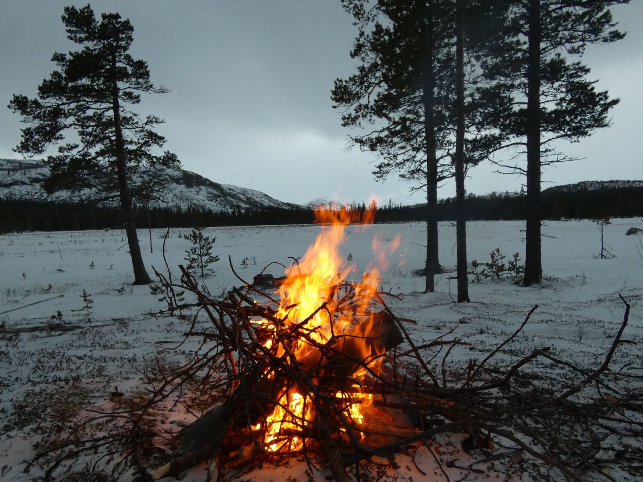 Schneeschuhtour mit Pulka und Zeltübernachtung