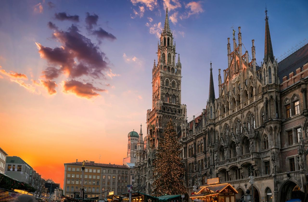 Munich Christmas Market: bus trip with hotel