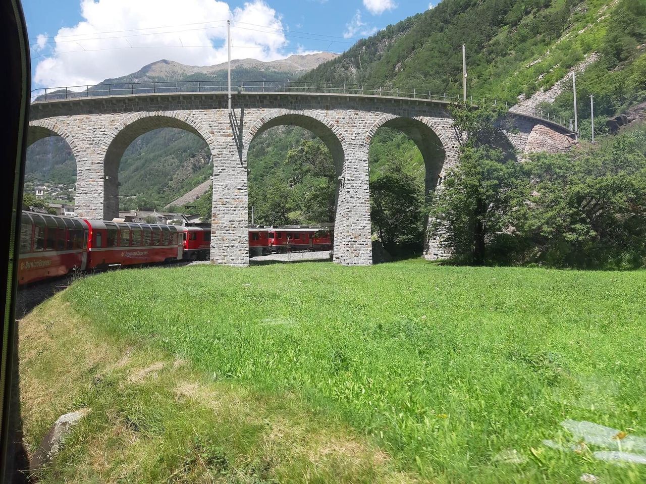 Excursion privée d’une journée avec le Bernina Express, de Saint-Moritz à Tirano
