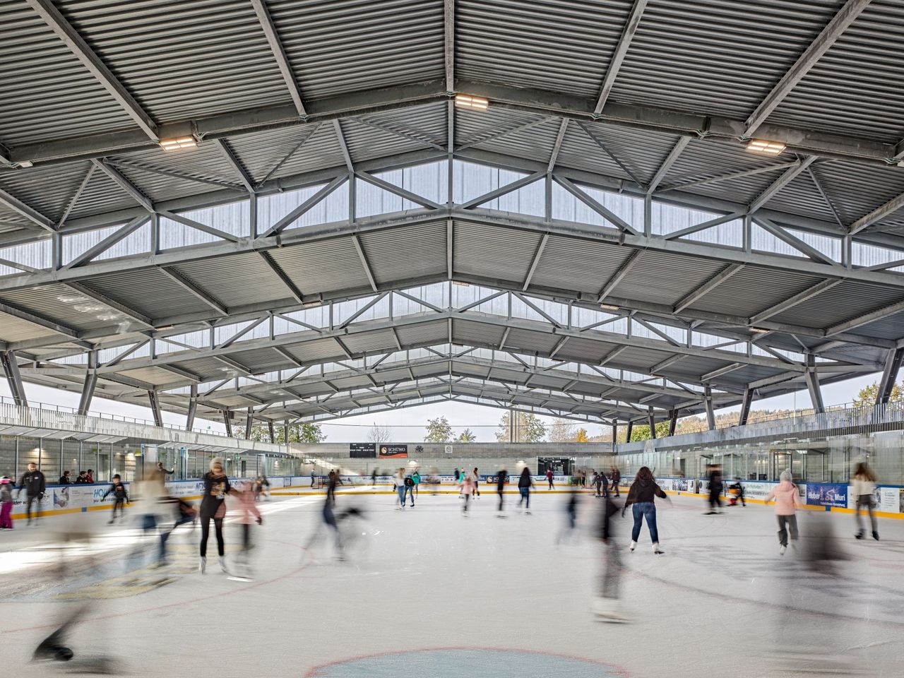 Eislauf Ticket im Schüwo Park in Wohlen